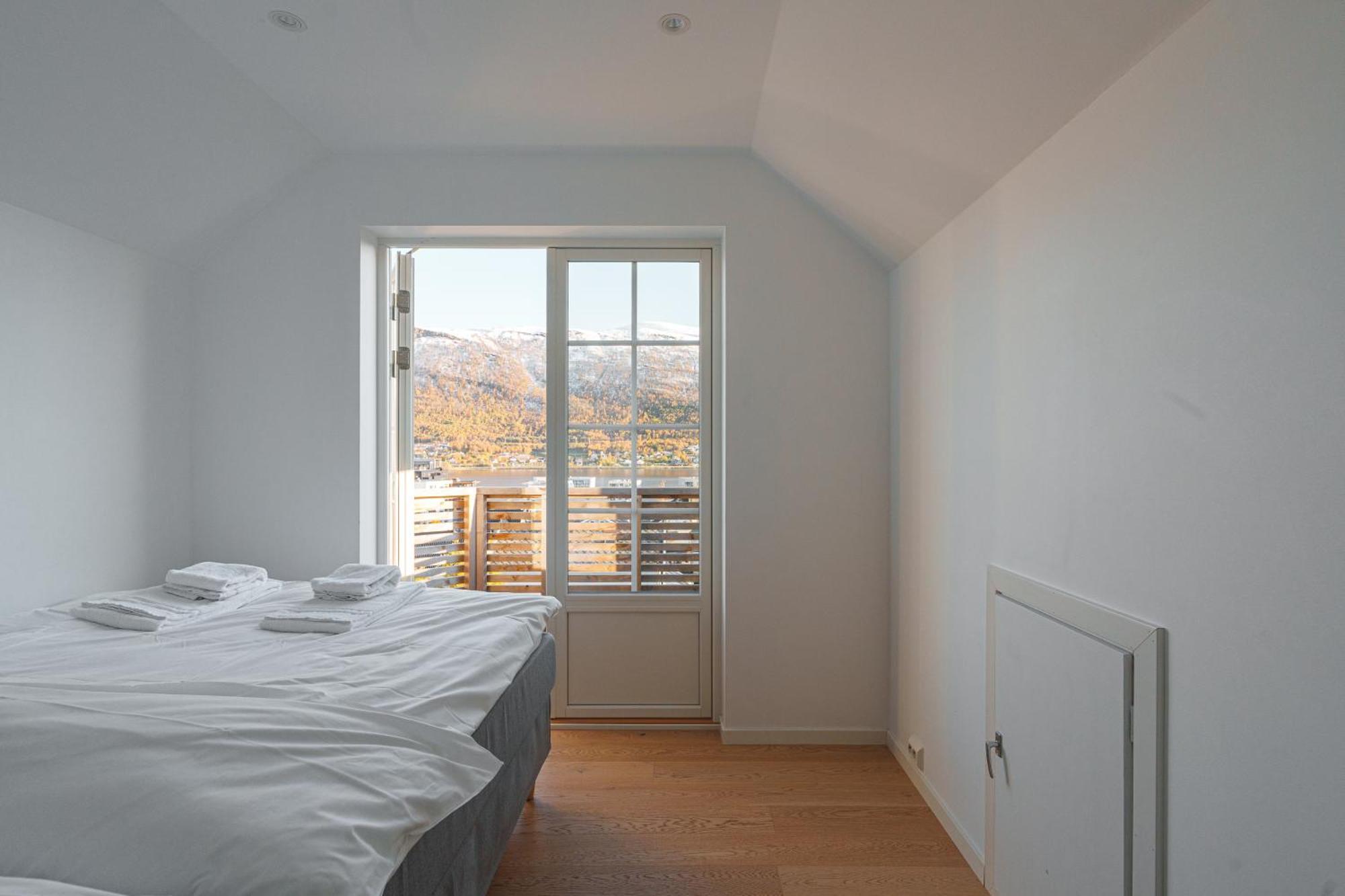 Modern House With Great View! Apartamento Tromsø Exterior foto